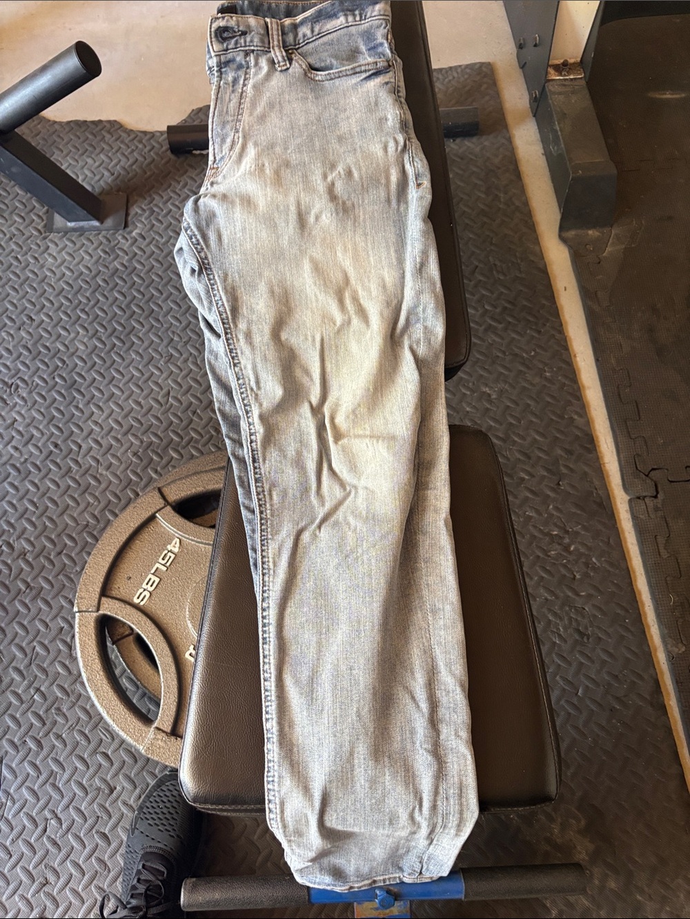 Light Wash Casual Jeans